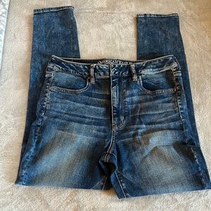American Eagle outfitters. Super stretch high rise jagging‘s. Size 12. NWOT.